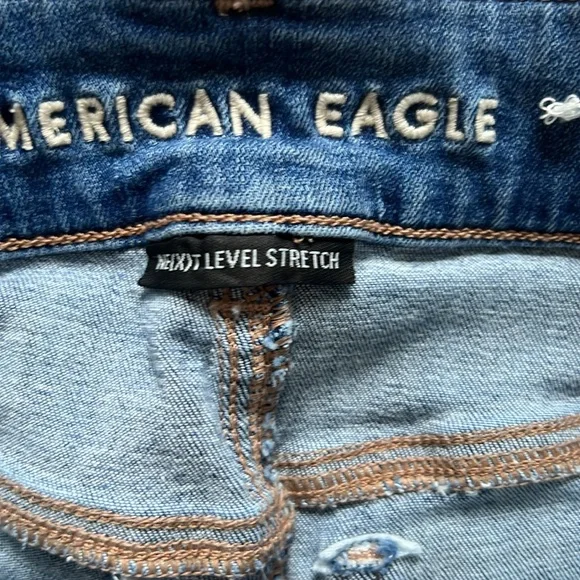 American Eagle artist crop jeans. Size 4 short women - Picture 4 of 9
